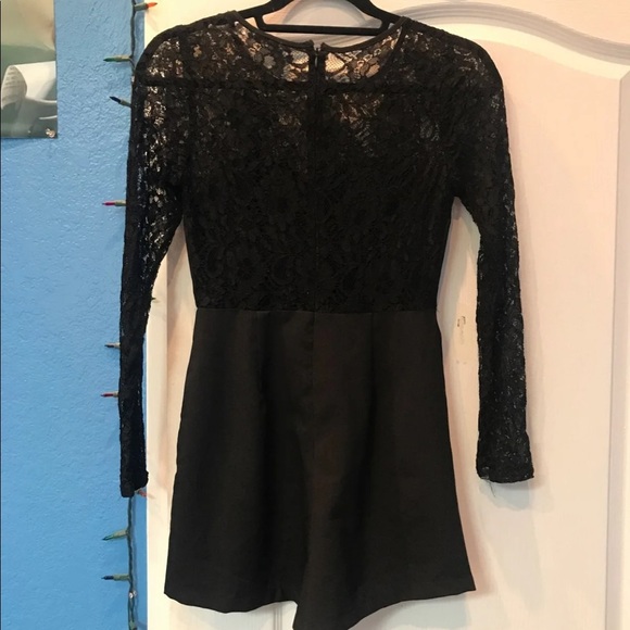 romper - Picture 2 of 4